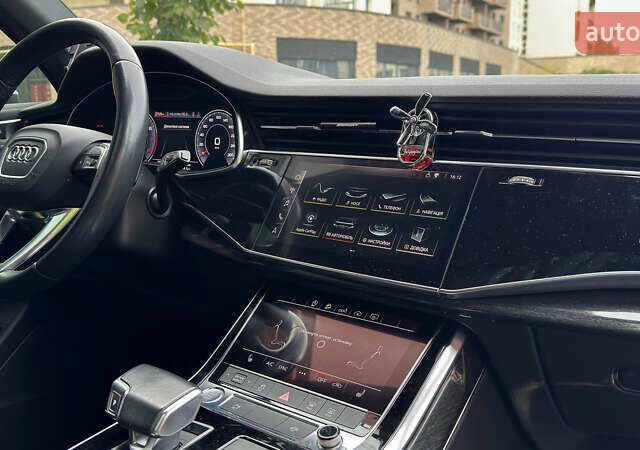 Белый Ауди Ку 7, объемом двигателя 3 л и пробегом 139 тыс. км за 38000 $, фото 23 на Automoto.ua