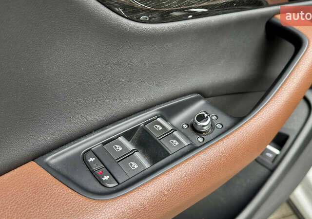 Белый Ауди Ку 7, объемом двигателя 3 л и пробегом 139 тыс. км за 38000 $, фото 7 на Automoto.ua