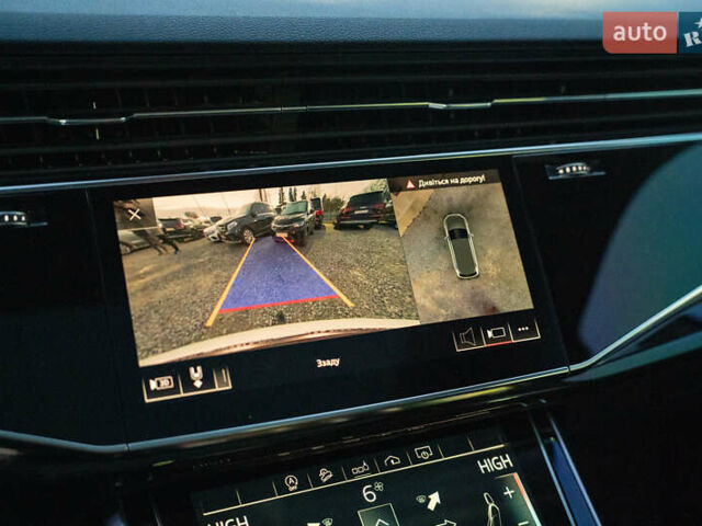 Белый Ауди Ку 7, объемом двигателя 3 л и пробегом 111 тыс. км за 46700 $, фото 26 на Automoto.ua