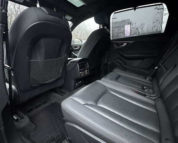 Белый Ауди Ку 7, объемом двигателя 3 л и пробегом 79 тыс. км за 56000 $, фото 34 на Automoto.ua