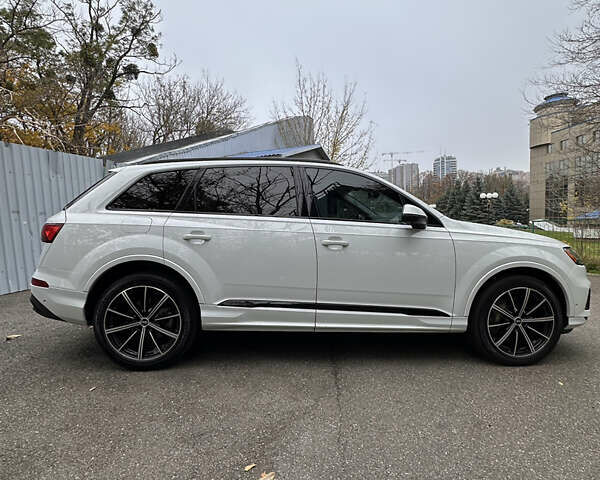 Ауди Ку 7 2020 в Киеве на Automoto.ua Белый Ауди Ку 7, объемом двигателя 3 л и пробегом 127 тыс. км за 45900 $, фото 8 на Automoto.ua