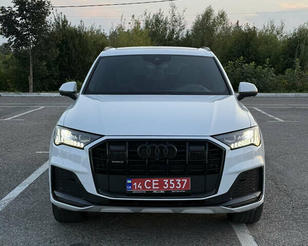 Белый Ауди Ку 7, объемом двигателя 3 л и пробегом 68 тыс. км за 60000 $, фото 2 на Automoto.ua