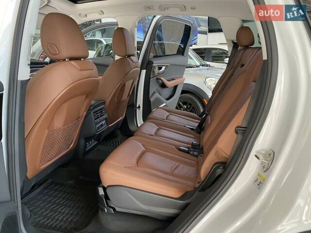 Білий Ауді Ку 7, об'ємом двигуна 3 л та пробігом 80 тис. км за 44500 $, фото 41 на Automoto.ua