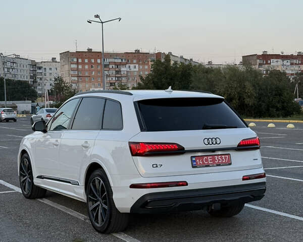 Белый Ауди Ку 7, объемом двигателя 3 л и пробегом 68 тыс. км за 60000 $, фото 18 на Automoto.ua