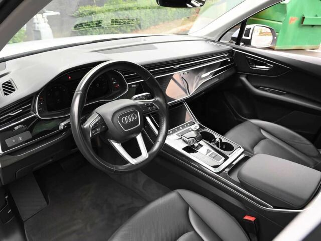 Белый Ауди Ку 7, объемом двигателя 3 л и пробегом 41 тыс. км за 26800 $, фото 10 на Automoto.ua