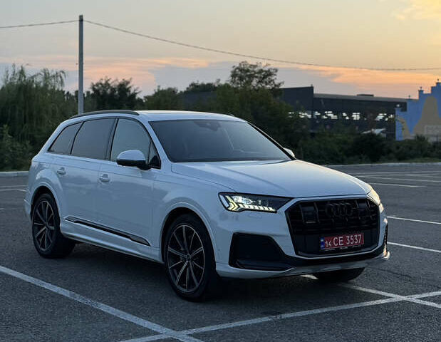 Белый Ауди Ку 7, объемом двигателя 3 л и пробегом 68 тыс. км за 60000 $, фото 3 на Automoto.ua