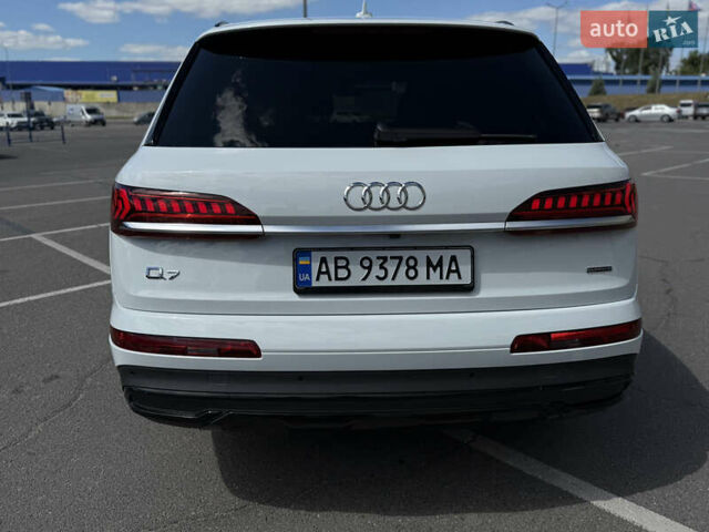 Белый Ауди Ку 7, объемом двигателя 3 л и пробегом 73 тыс. км за 54500 $, фото 50 на Automoto.ua