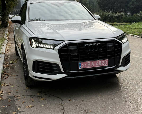 Білий Ауді Ку 7, об'ємом двигуна 3 л та пробігом 50 тис. км за 55900 $, фото 2 на Automoto.ua