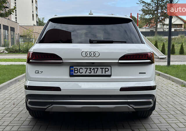 Белый Ауди Ку 7, объемом двигателя 3 л и пробегом 139 тыс. км за 38000 $, фото 3 на Automoto.ua