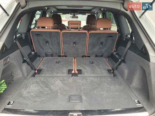 Белый Ауди Ку 7, объемом двигателя 3 л и пробегом 96 тыс. км за 55000 $, фото 36 на Automoto.ua