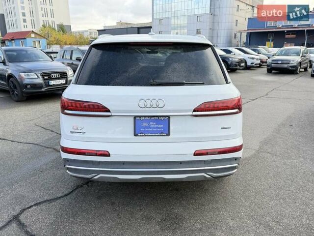 Белый Ауди Ку 7, объемом двигателя 3 л и пробегом 98 тыс. км за 35000 $, фото 5 на Automoto.ua