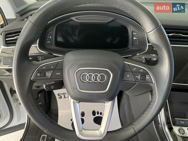 Білий Ауді Ку 7, об'ємом двигуна 3 л та пробігом 80 тис. км за 44500 $, фото 24 на Automoto.ua