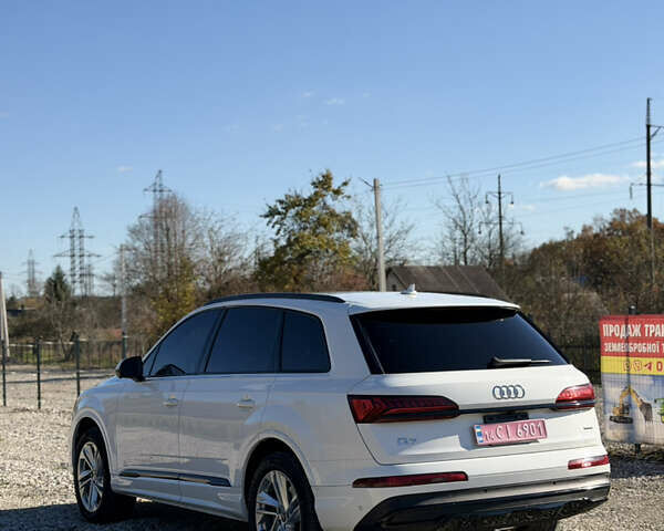 Белый Ауди Ку 7, объемом двигателя 1.98 л и пробегом 115 тыс. км за 42500 $, фото 6 на Automoto.ua