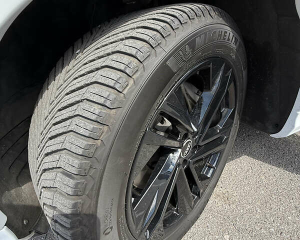 Ауди Ку 7 2020 в Виннице на Automoto.ua Белый Ауди Ку 7, объемом двигателя 3 л и пробегом 73 тыс. км за 54500 $, фото 40 на Automoto.ua