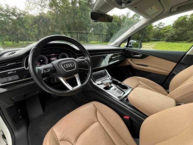 Білий Ауді Ку 7, об'ємом двигуна 3 л та пробігом 42 тис. км за 13400 $, фото 9 на Automoto.ua