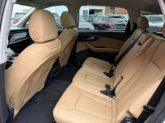 Белый Ауди Ку 7, объемом двигателя 3 л и пробегом 30 тыс. км за 36000 $, фото 11 на Automoto.ua