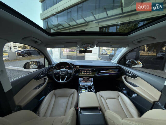 Білий Ауді Ку 7, об'ємом двигуна 3 л та пробігом 77 тис. км за 54900 $, фото 9 на Automoto.ua