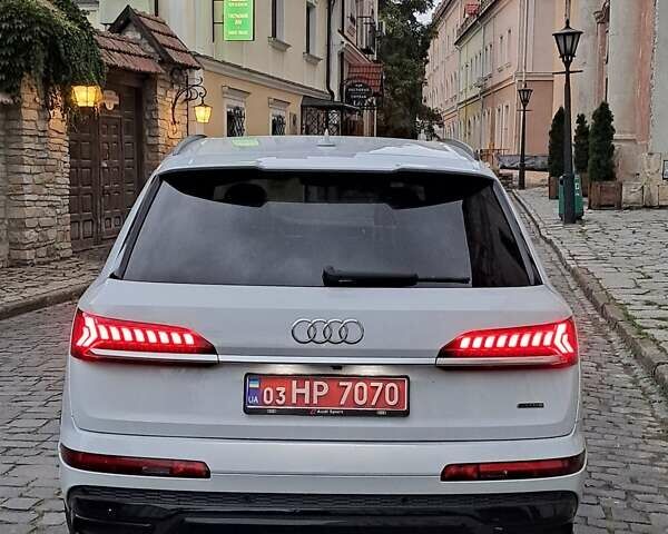 Белый Ауди Ку 7, объемом двигателя 3 л и пробегом 110 тыс. км за 62566 $, фото 6 на Automoto.ua