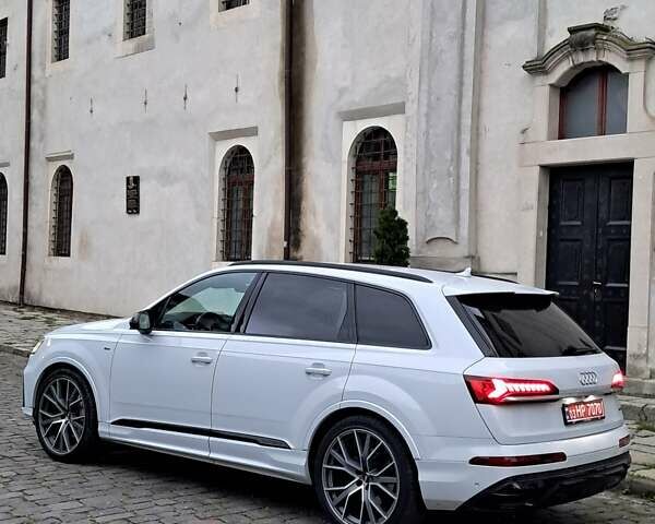 Белый Ауди Ку 7, объемом двигателя 3 л и пробегом 110 тыс. км за 62566 $, фото 3 на Automoto.ua