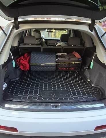 Белый Ауди Ку 7, объемом двигателя 3 л и пробегом 88 тыс. км за 44000 $, фото 15 на Automoto.ua