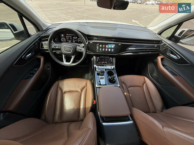 Белый Ауди Ку 7, объемом двигателя 3 л и пробегом 73 тыс. км за 54500 $, фото 36 на Automoto.ua