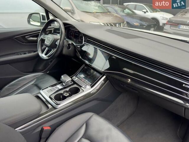 Белый Ауди Ку 7, объемом двигателя 3 л и пробегом 138 тыс. км за 43500 $, фото 21 на Automoto.ua