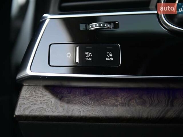 Белый Ауди Ку 7, объемом двигателя 2.97 л и пробегом 91 тыс. км за 65999 $, фото 3 на Automoto.ua