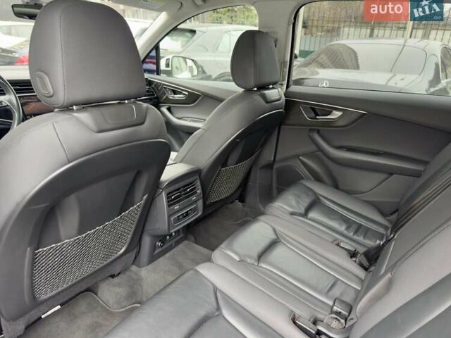 Белый Ауди Ку 7, объемом двигателя 3 л и пробегом 138 тыс. км за 43500 $, фото 16 на Automoto.ua