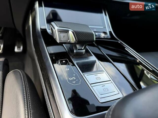 Белый Ауди Ку 7, объемом двигателя 2.97 л и пробегом 107 тыс. км за 70990 $, фото 23 на Automoto.ua