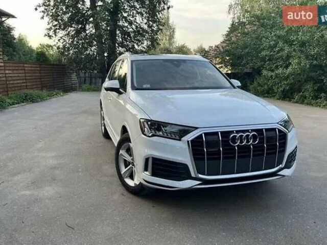 Белый Ауди Ку 7, объемом двигателя 3 л и пробегом 62 тыс. км за 38000 $, фото 1 на Automoto.ua