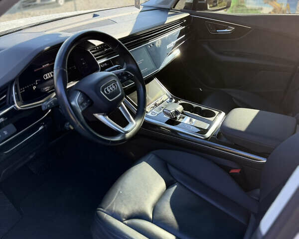 Белый Ауди Ку 7, объемом двигателя 1.98 л и пробегом 115 тыс. км за 42500 $, фото 5 на Automoto.ua