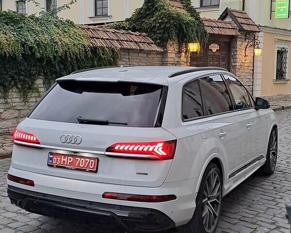 Белый Ауди Ку 7, объемом двигателя 3 л и пробегом 110 тыс. км за 62566 $, фото 10 на Automoto.ua