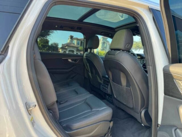 Білий Ауді Ку 7, об'ємом двигуна 3 л та пробігом 50 тис. км за 26700 $, фото 11 на Automoto.ua