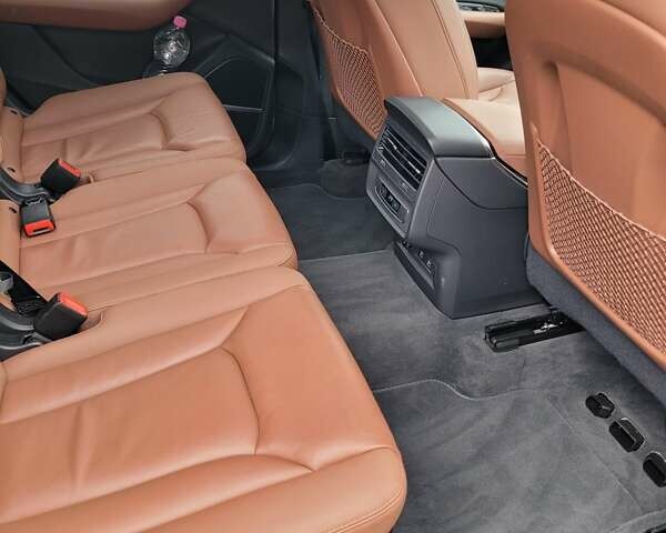 Белый Ауди Ку 7, объемом двигателя 3 л и пробегом 96 тыс. км за 55000 $, фото 31 на Automoto.ua