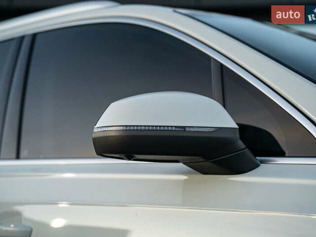 Белый Ауди Ку 7, объемом двигателя 3 л и пробегом 111 тыс. км за 46700 $, фото 9 на Automoto.ua