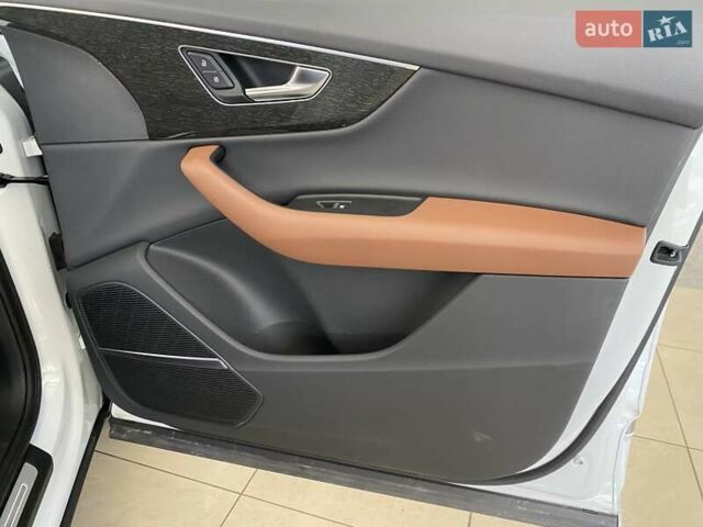 Білий Ауді Ку 7, об'ємом двигуна 3 л та пробігом 80 тис. км за 44500 $, фото 47 на Automoto.ua