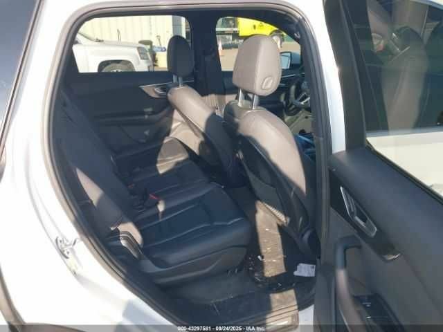 Білий Ауді Ку 7, об'ємом двигуна 2 л та пробігом 93 тис. км за 17500 $, фото 7 на Automoto.ua