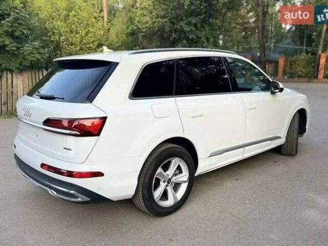 Белый Ауди Ку 7, объемом двигателя 3 л и пробегом 62 тыс. км за 38000 $, фото 4 на Automoto.ua