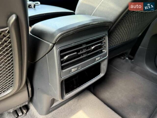 Белый Ауди Ку 7, объемом двигателя 2.97 л и пробегом 107 тыс. км за 70990 $, фото 14 на Automoto.ua