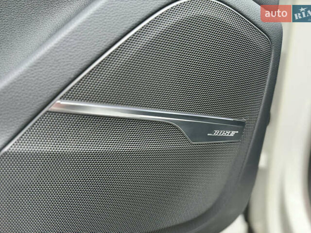 Белый Ауди Ку 7, объемом двигателя 3 л и пробегом 187 тыс. км за 46999 $, фото 22 на Automoto.ua