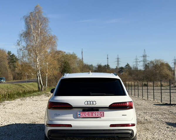 Белый Ауди Ку 7, объемом двигателя 1.98 л и пробегом 115 тыс. км за 42500 $, фото 1 на Automoto.ua