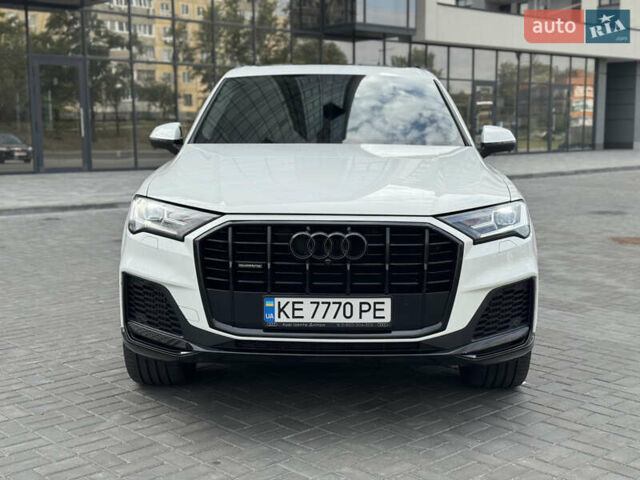 Білий Ауді Ку 7, об'ємом двигуна 3 л та пробігом 70 тис. км за 49600 $, фото 2 на Automoto.ua