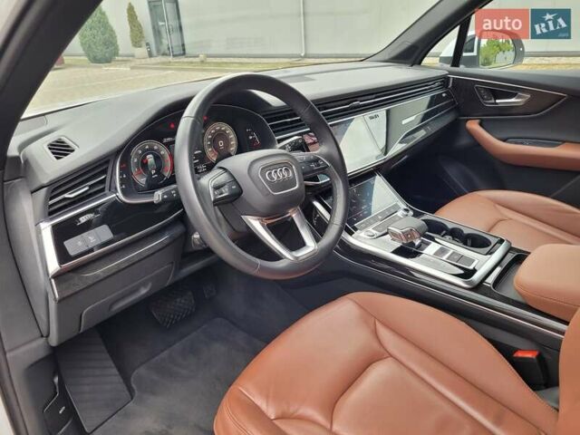 Белый Ауди Ку 7, объемом двигателя 3 л и пробегом 96 тыс. км за 55000 $, фото 19 на Automoto.ua