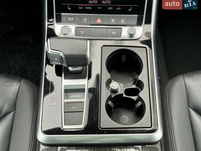 Белый Ауди Ку 7, объемом двигателя 3 л и пробегом 138 тыс. км за 43500 $, фото 29 на Automoto.ua