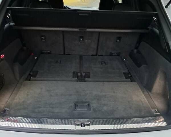 Белый Ауди Ку 7, объемом двигателя 3 л и пробегом 110 тыс. км за 62566 $, фото 22 на Automoto.ua