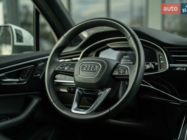 Белый Ауди Ку 7, объемом двигателя 3 л и пробегом 51 тыс. км за 53900 $, фото 29 на Automoto.ua