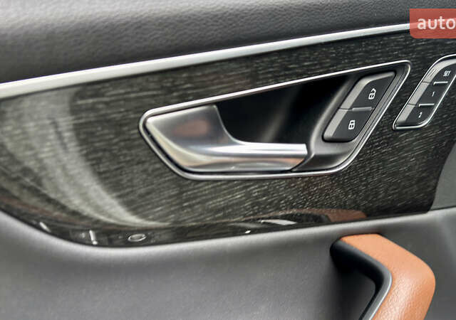 Белый Ауди Ку 7, объемом двигателя 3 л и пробегом 139 тыс. км за 38000 $, фото 8 на Automoto.ua