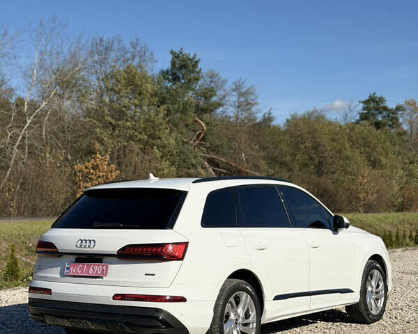 Белый Ауди Ку 7, объемом двигателя 1.98 л и пробегом 115 тыс. км за 42500 $, фото 3 на Automoto.ua