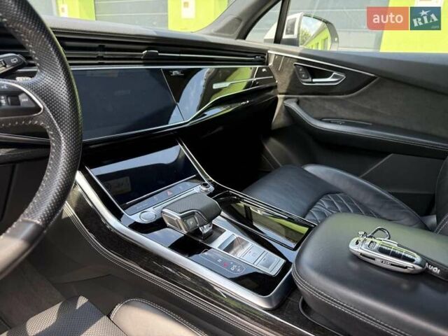 Белый Ауди Ку 7, объемом двигателя 2.97 л и пробегом 107 тыс. км за 70990 $, фото 29 на Automoto.ua