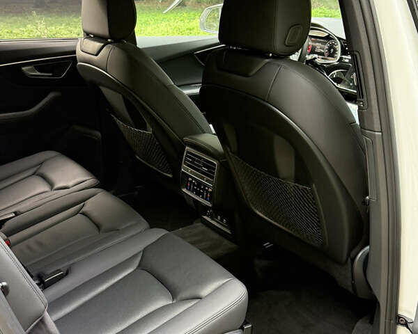 Білий Ауді Ку 7, об'ємом двигуна 3 л та пробігом 50 тис. км за 55900 $, фото 21 на Automoto.ua